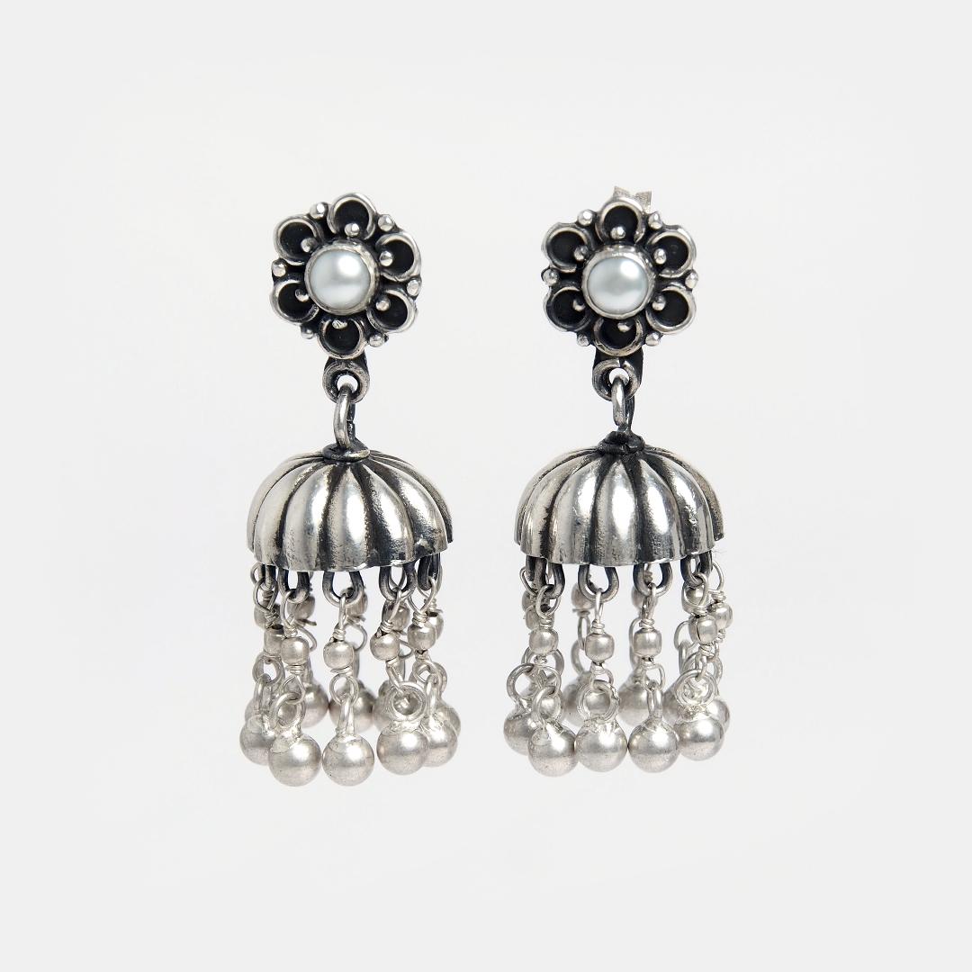 Cercei din argint jhumka Meethi cu perle de cultură, India