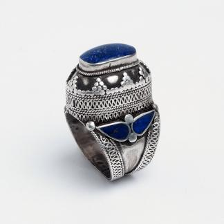 Inel statement argint și lapis lazuli, Afganistan