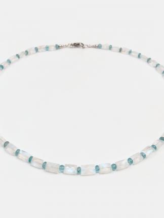 Colier din piatra lunii rainbow fațetată și apatit Chandi, India