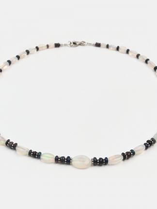 Colier din opal etiopian și argint Shewa, India