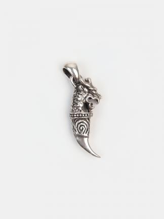 Amuletă colț de dragon din argint Cináed