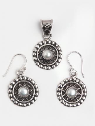 Set cercei și pandantiv argint și perle de cultură Kalyan, India