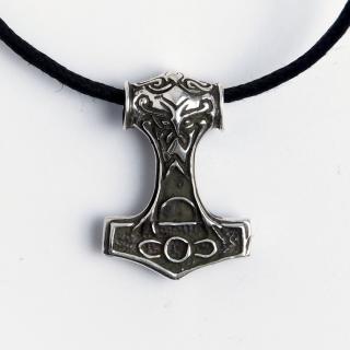 Amuletă Ciocanul lui Thor, mediu, argint, șnur negru